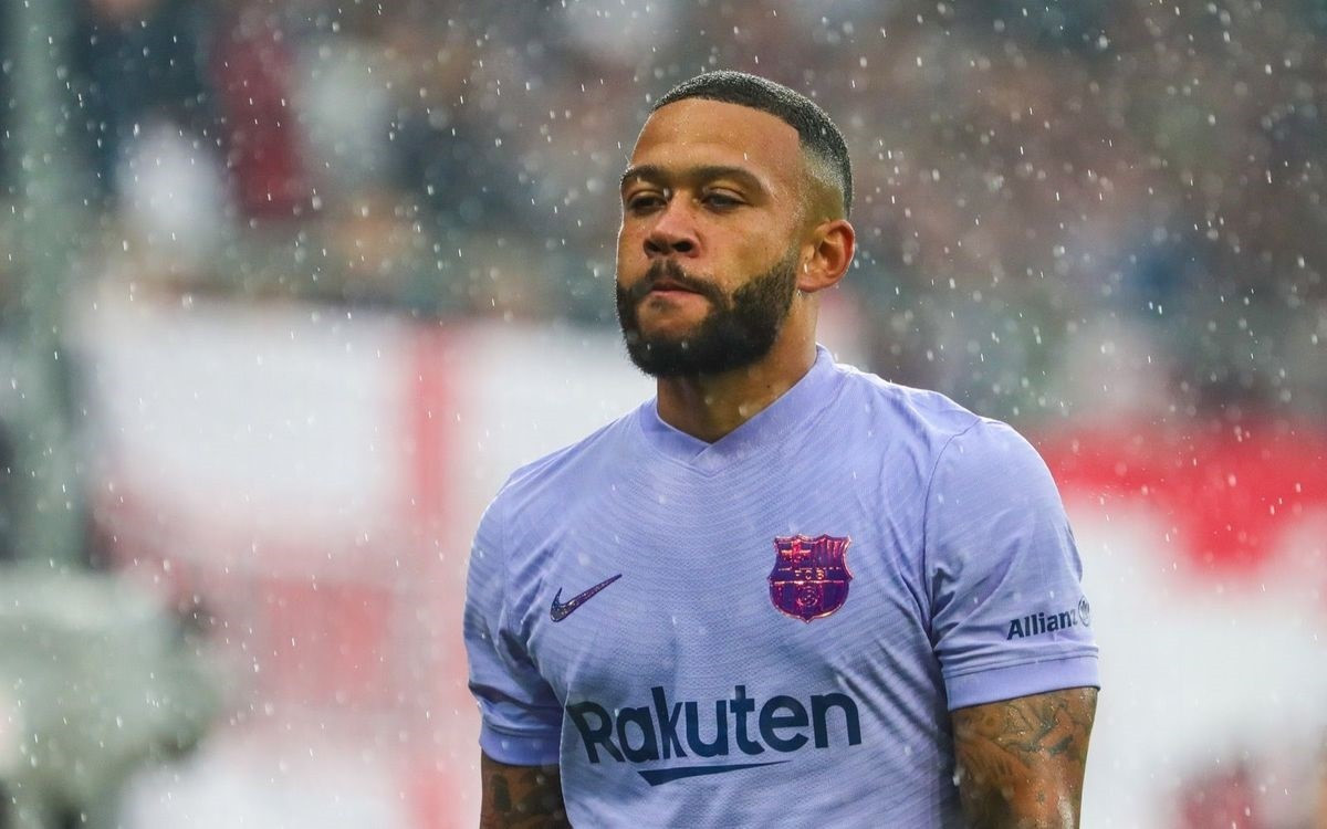 El jugador de el FC Barcelona Memphis Depay en el partit amistós de pretemporada contra el Red Bull Salzburg al Red Bull Arena