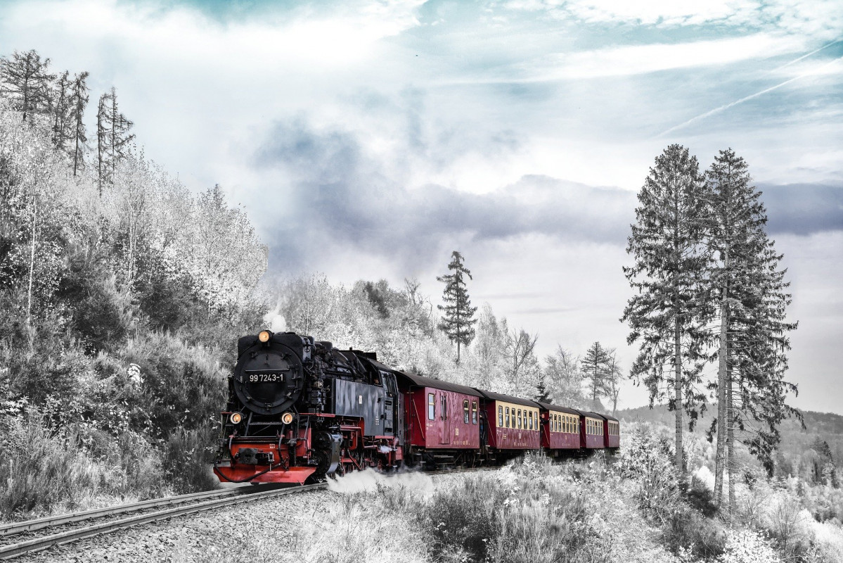 Train 3758523 1920