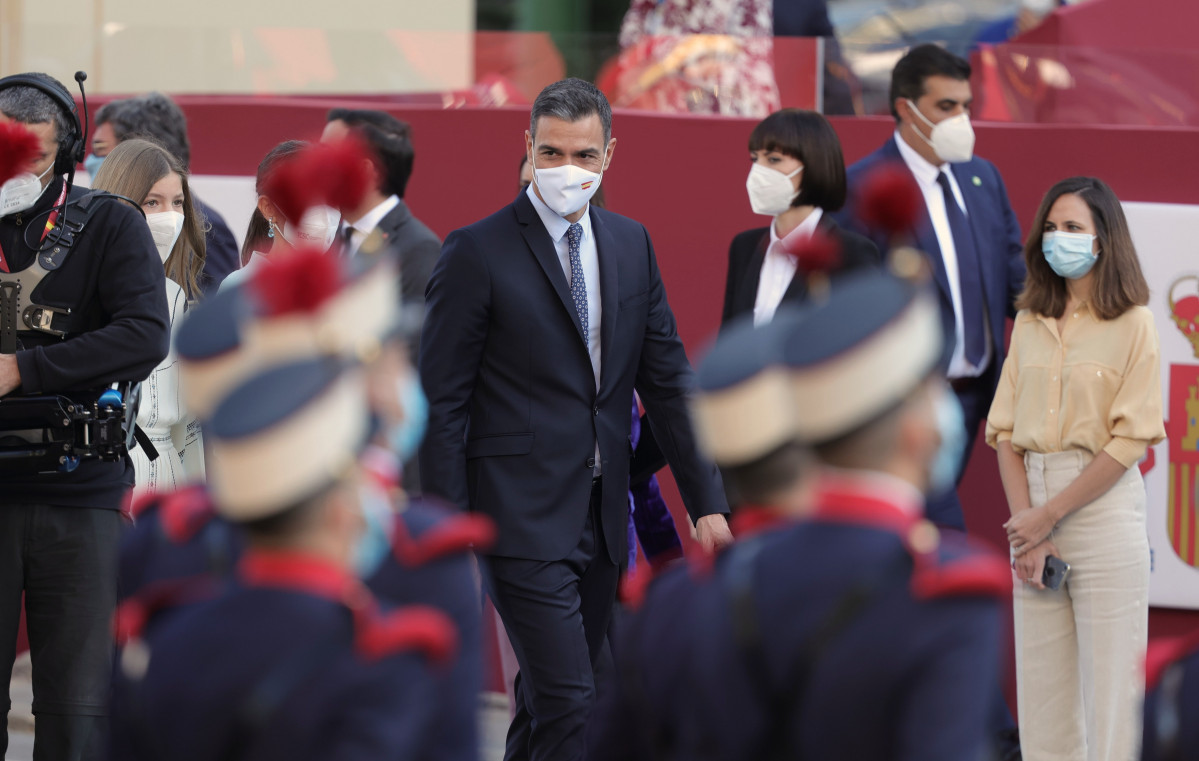 El president de Govern, Pedro Sánchez, en la desfilada del 12 d'octubre pel Dia de la Hispanitat