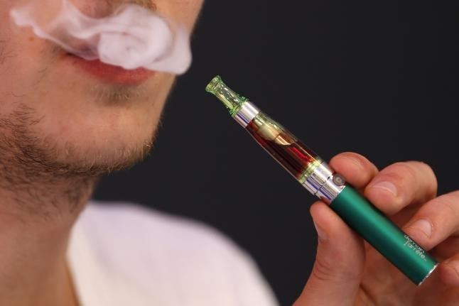 Arxiu - Foto de cigarret electrònics