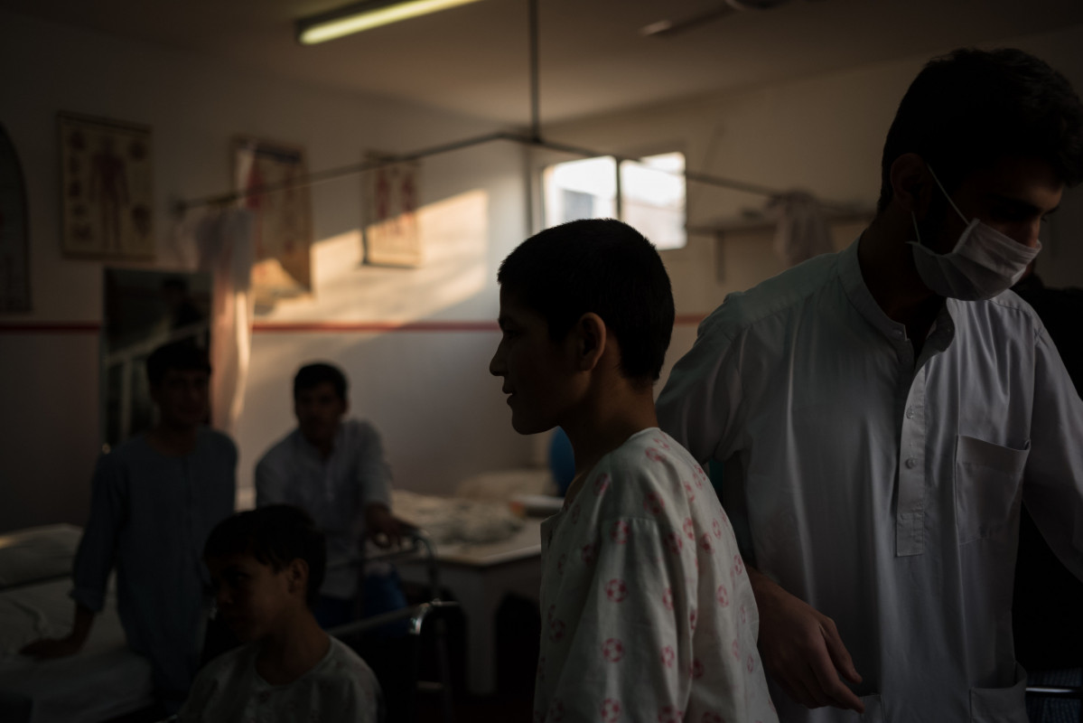 Arxiu - Arxiu - Pacients i metges a un hospital de la capital de l'Afganistan, Kabul