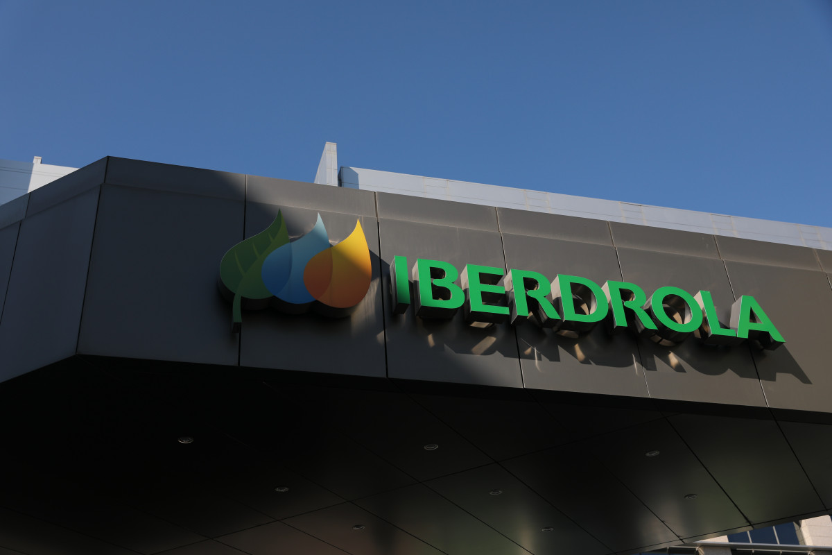 Edifici de la seu d'Iberdola, a 27 d'octubre del 2021, a Madrid (Espanya). Iberdrola ha registrat un benefici net reportat de 2.408 milions d'euros els nou primers mesos d'aquest any, fet que suposa un descens del 10,2% respecte de l'any anterior
