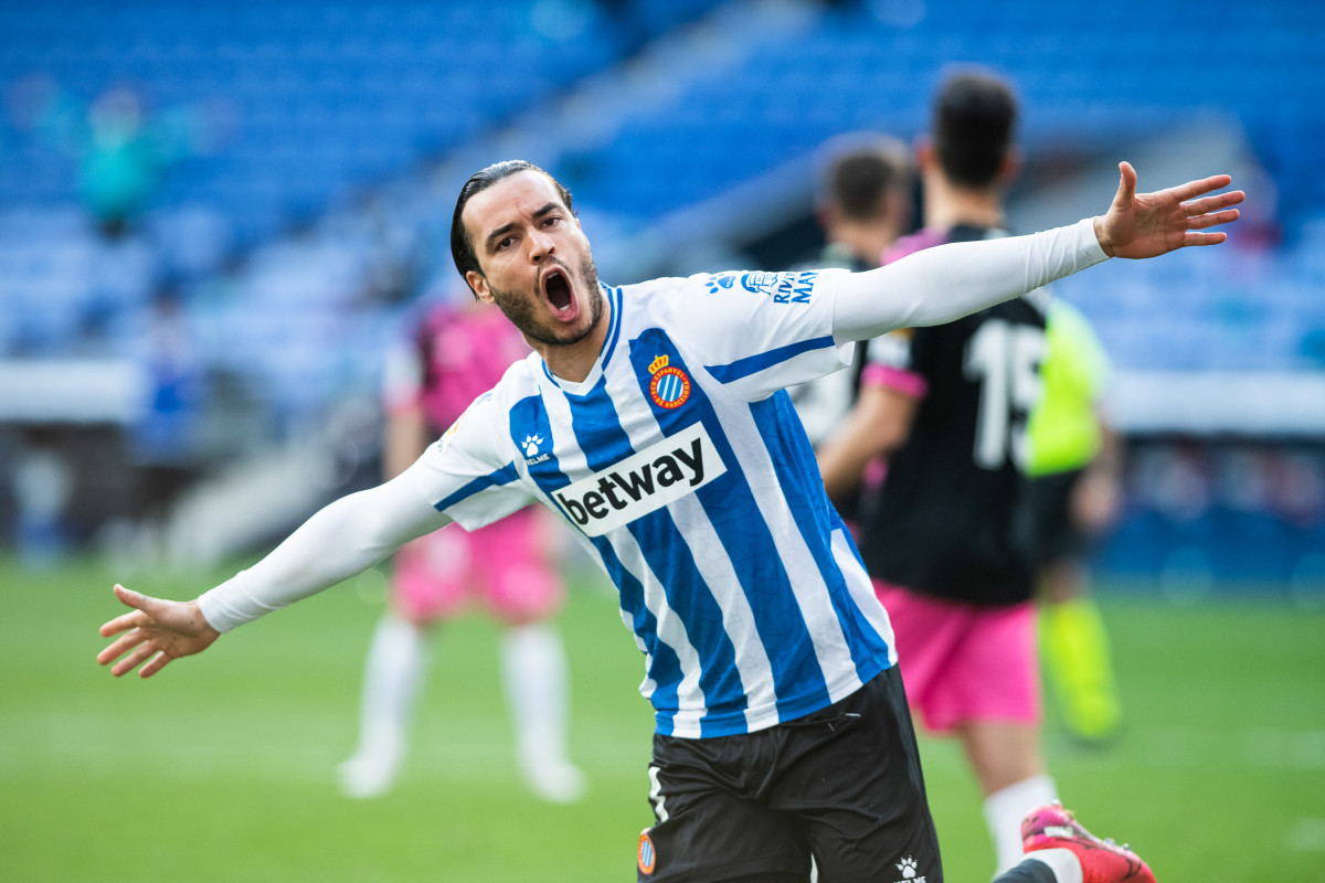 Arxiu - Rául de Tomás celebra un gol amb el RCD Espanyol