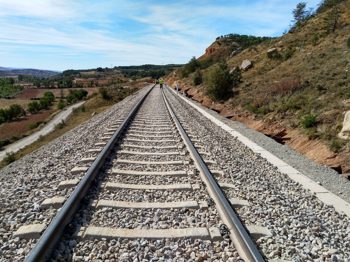 Arxiu - Vies de tren de circulació Adif