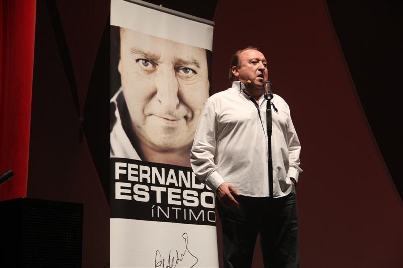 Arxiu - Fernando Esteso, cantant i humorista