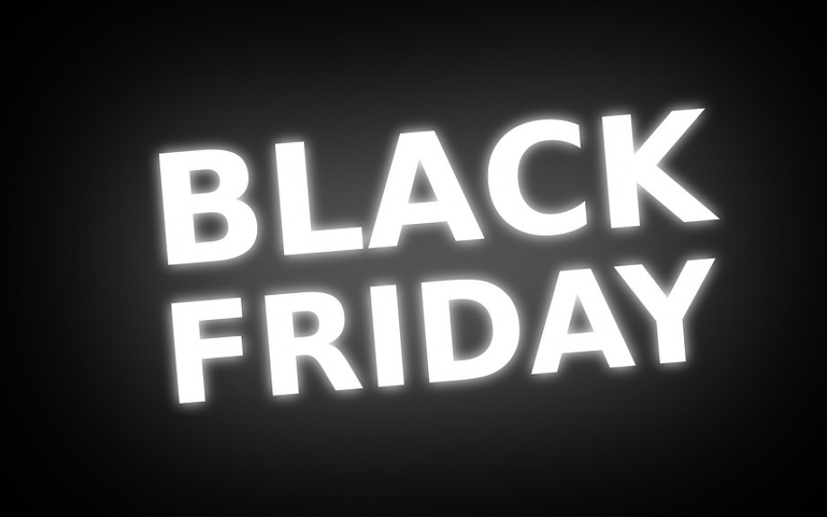 Consum anima els aragonesos a comprar als comerços de proximitat al 'Black Friday'.