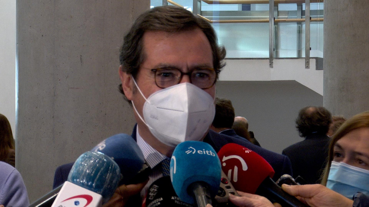 El president de la Confederació dOrganitzacions Empresarials (CEOE), Antonio Garamendi