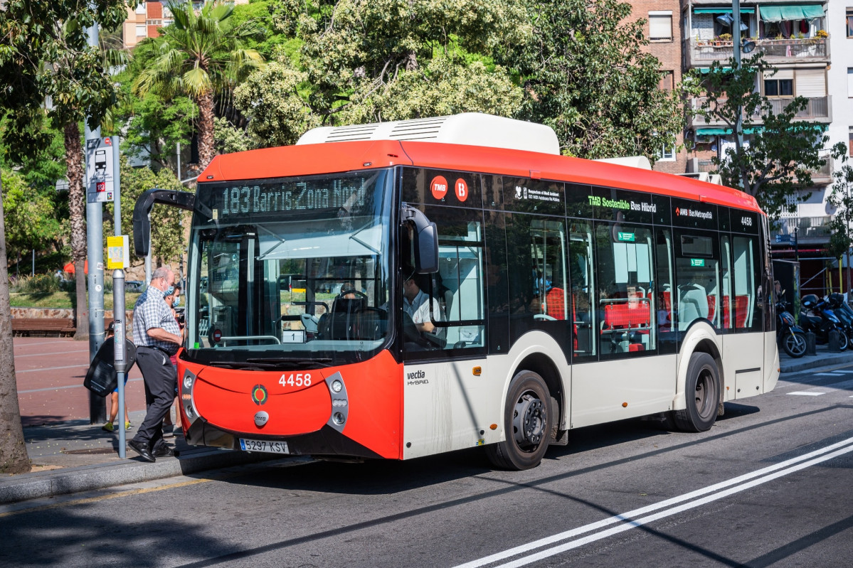 Autobús de TMB de la línia 183