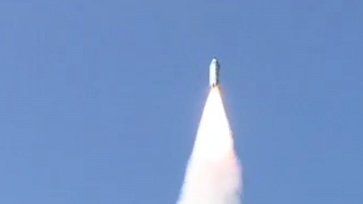 Corea del Nord llança un míssil que sobrevola el Japó