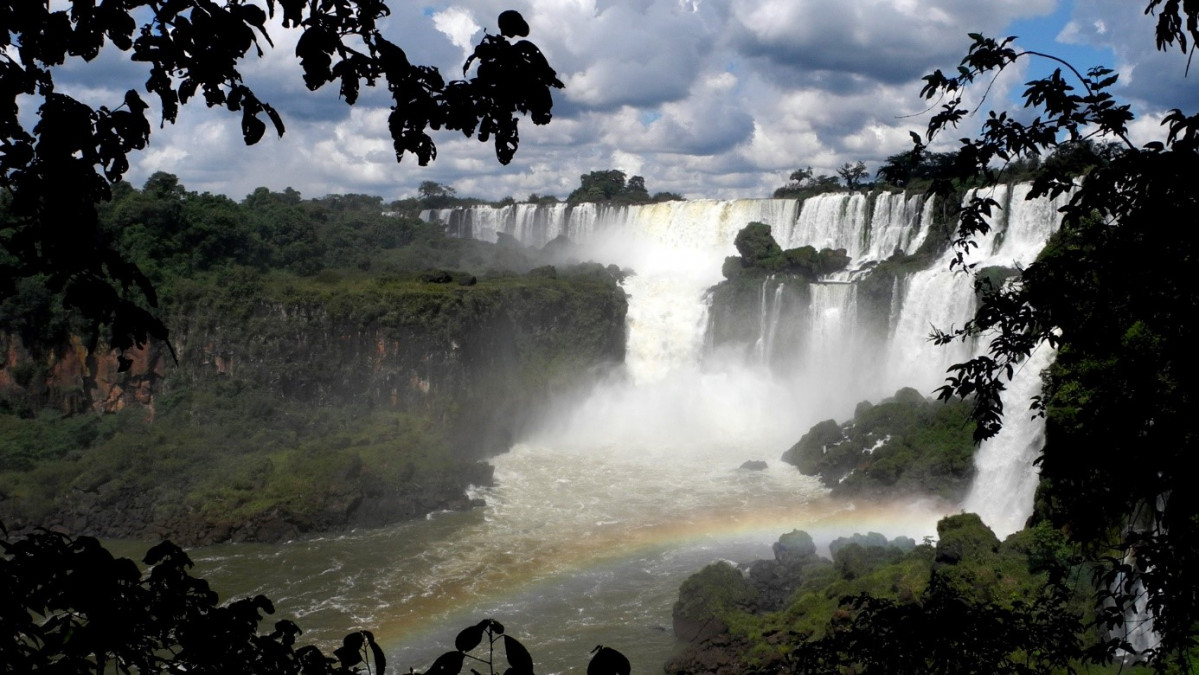1. Cascades d'Iguazu00fa