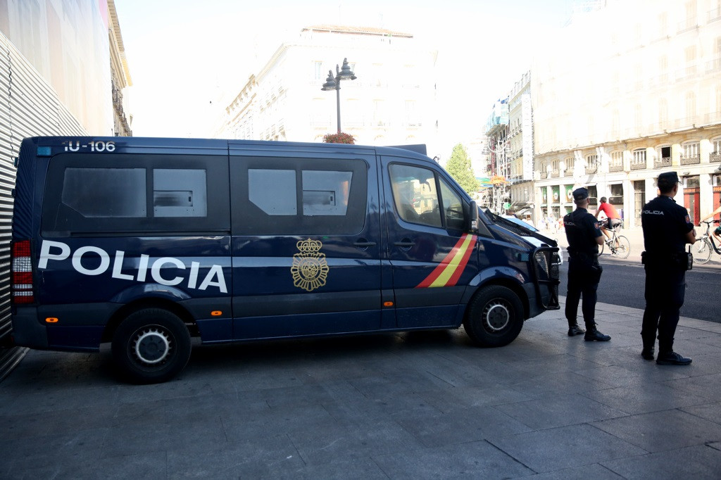 Arxiu - Agents de Policia Nacional en una imatge d'arxiu