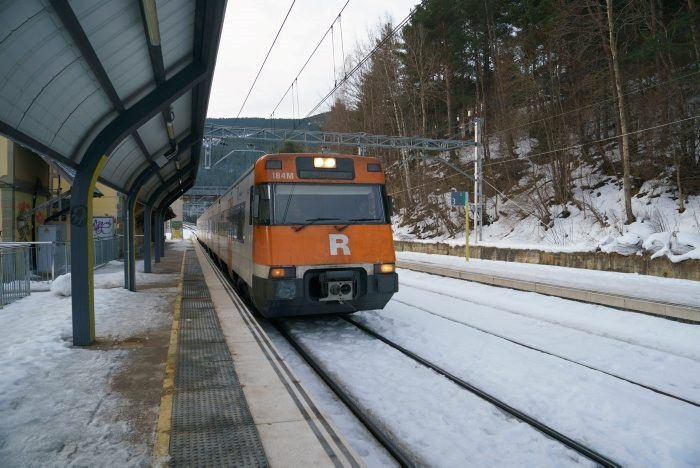 Arxiu - Tren de Rodalies de Catalunya a Ribes de Freser (Girona)