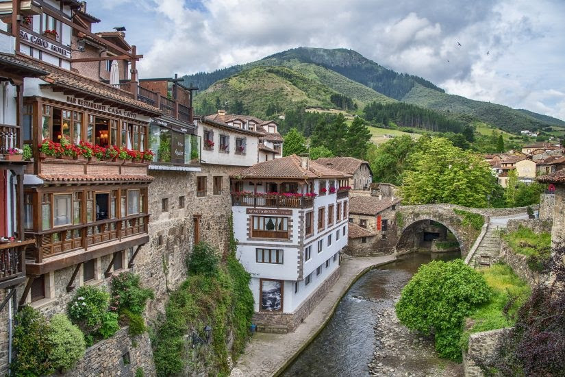 Eurona i Hispasat arriben a un acord per oferir 100 Mbps d'Internet per satèl·lit a l'Espanya rural
