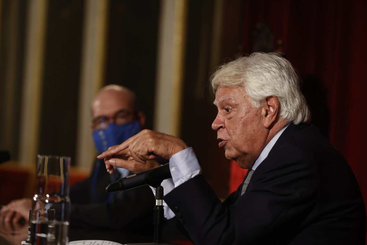 Arxiu - L'expresident del Govern Felipe González