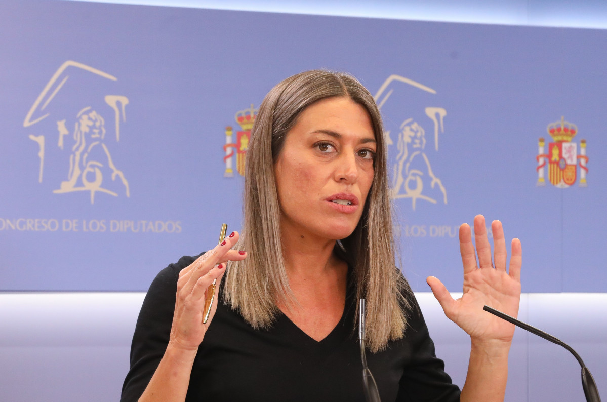 La portaveu de Junts al Congrés, Miriam Nogueras, en una roda de premsa durant la Junta de Portaveus, al Congrés dels Diputats, el 25 de gener del 2022, a Madrid (Espanya).