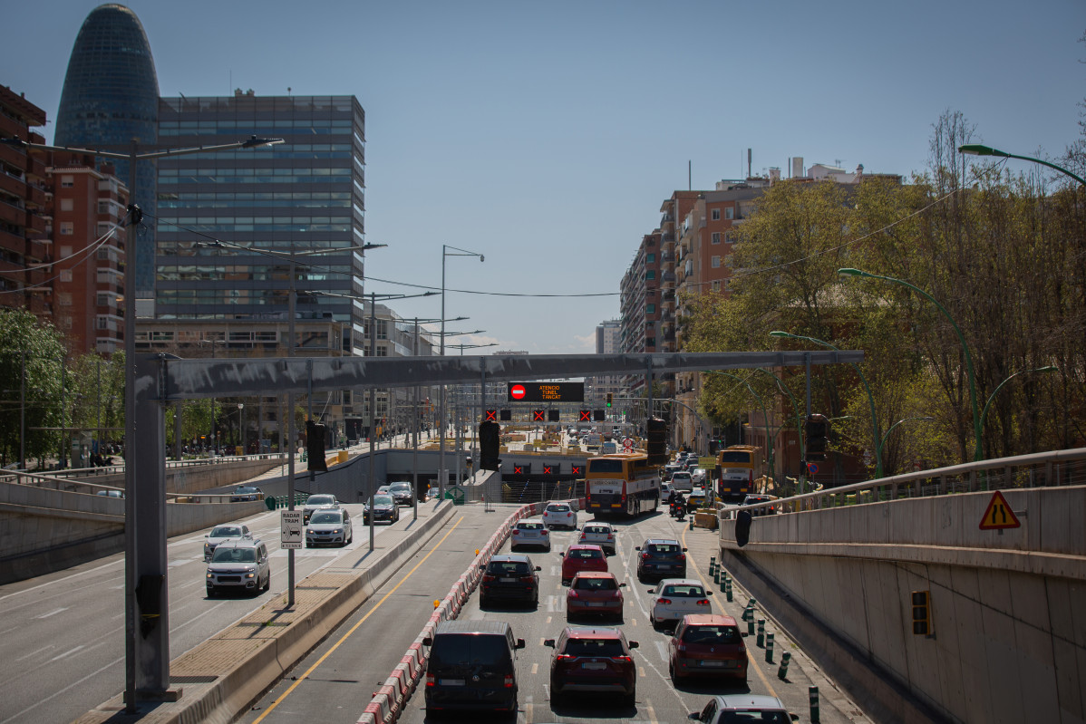 Túnel de Glòries de Barcelona dos días antes de que entre en funcionamiento en sentido Llobregat, a 1 de abril de 202, en Barcelona, Catalunya (España).