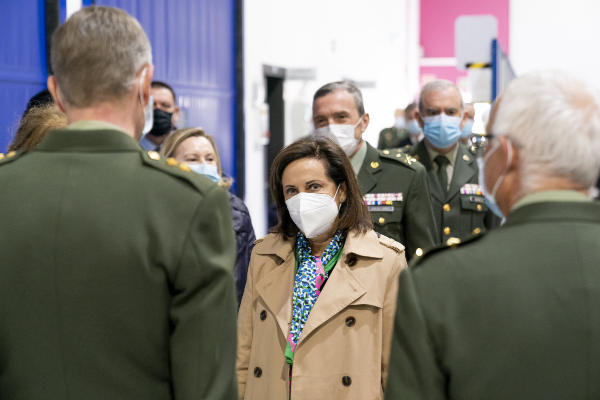 EuropaPress 4370488 ministra defensa margarida roures visita instal·lacions centre militar