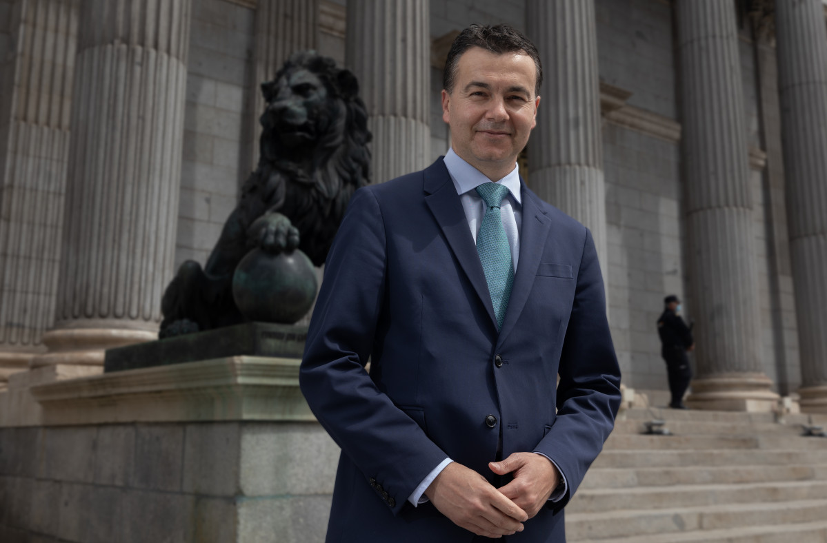 El portavoz del PSOE en el Congreso, Héctor Gómez