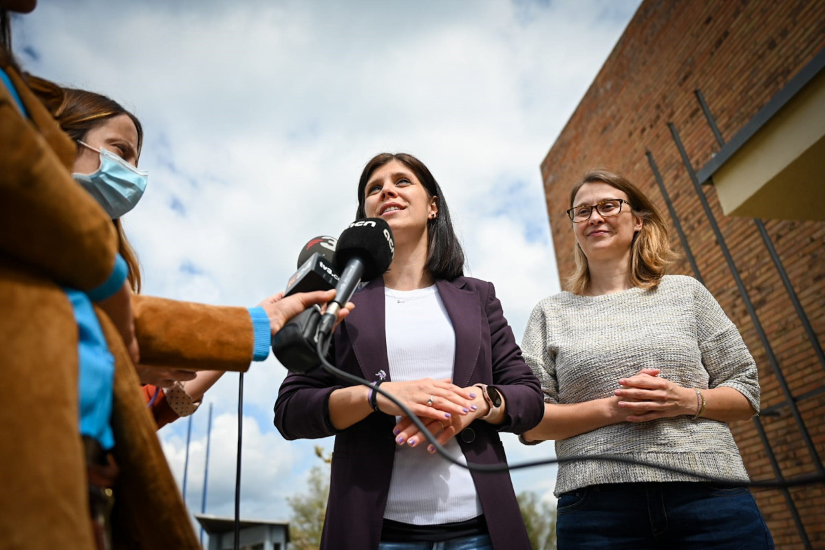 La secretària general adjunta i el portaveu d'ERC, Marta Vilalta, i l'exconsellera Meritxell Serret