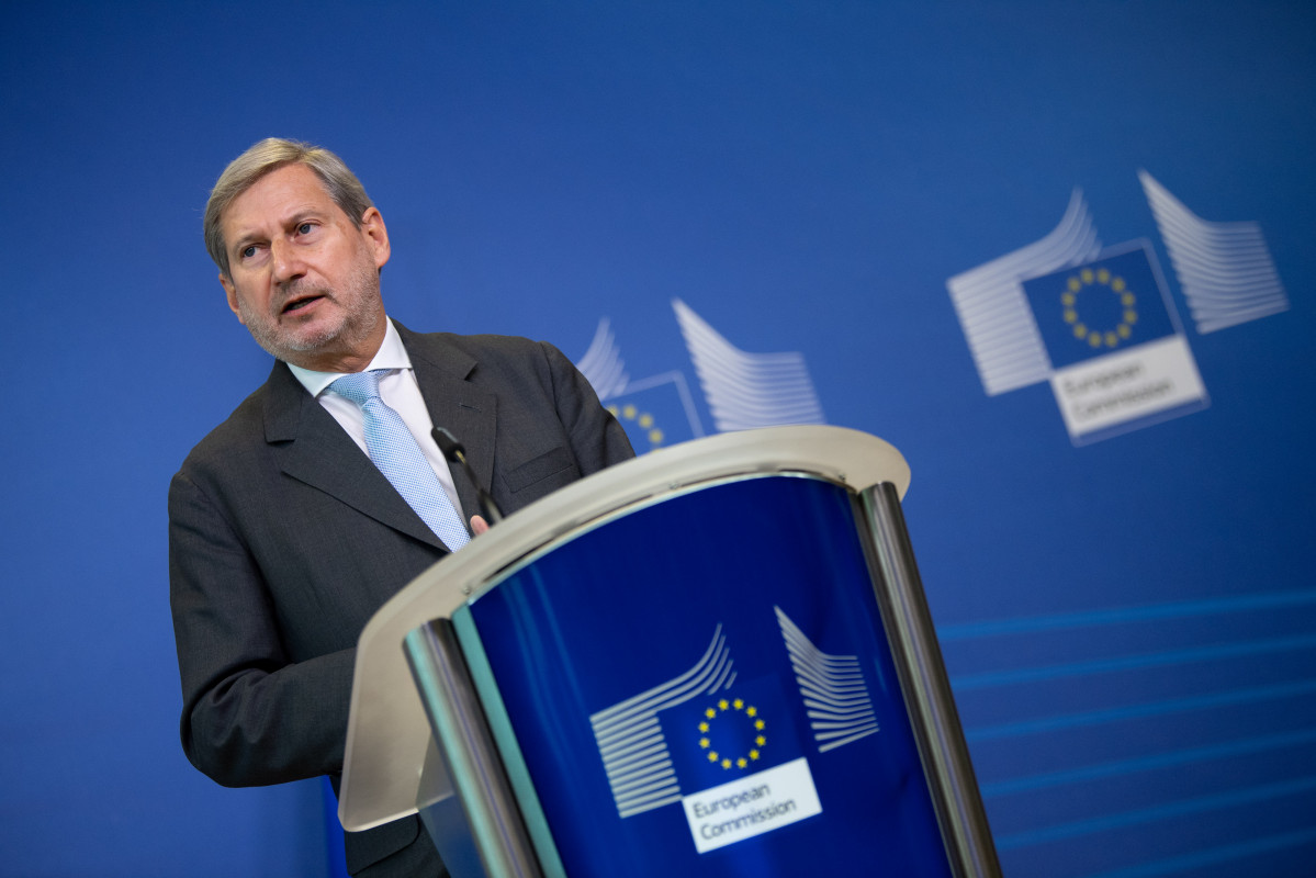 EuropaPress 4160916 handout 22 desembre 2021 belgium brussels european commissioner for budget