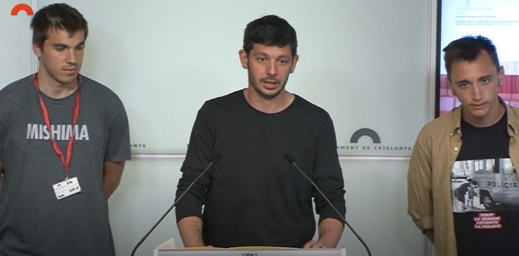EuropaPress 4426825 diputat cup parlament xavier pellicer activistes independentistes marcel
