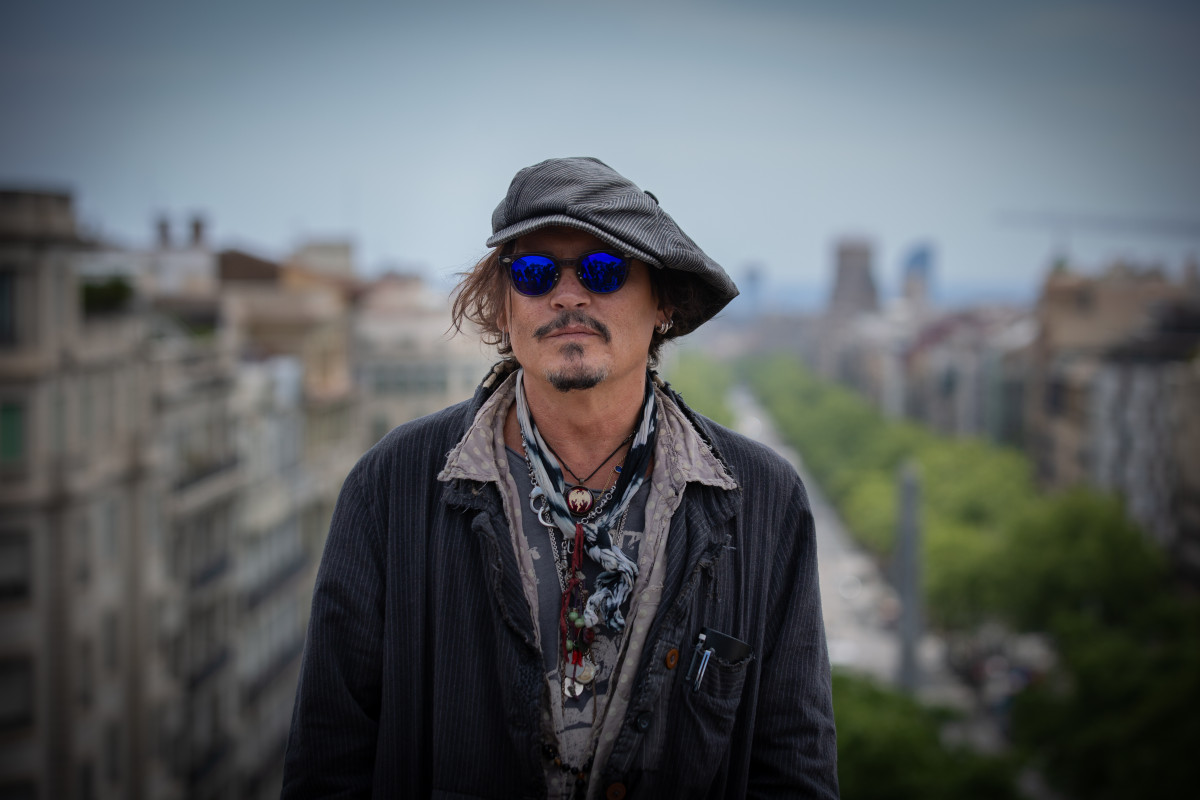 EuropaPress 3644545 actor johnny depp posa després roda premsa presentacio pel·lícula fotografia