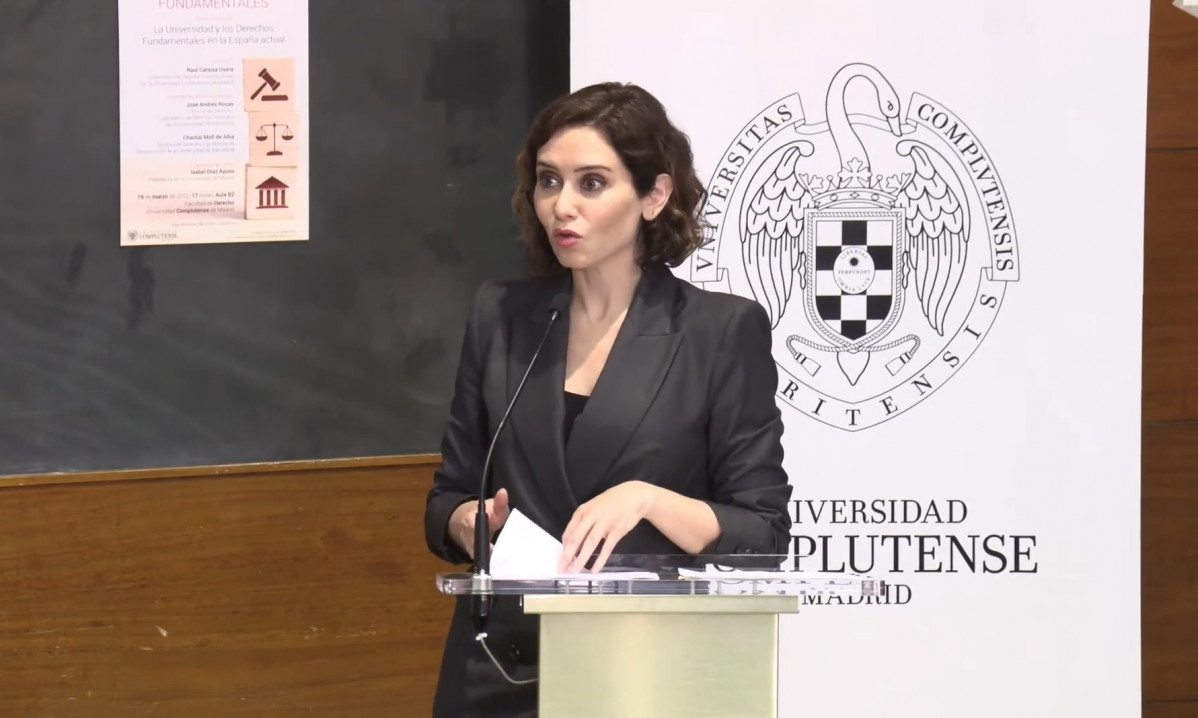 Isabel Díaz Ayuso a la conferència conferència 'Drets fonamentals i Universitat'