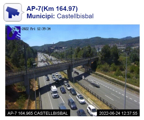 Imatge dels 11 quilòmetres de retencions entre el Papiol i Castellví de Rosanes (Barcelona) en sentit Tarragona a l'AP-7