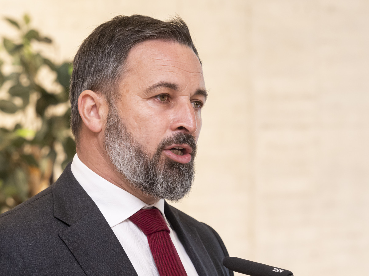 El president de Vox, Santiago Abascal, a la seu de les Corts de Castella i Lleó, el 19 d'abril del 2022, a Valladolid, Castella i Lleó (Espanya).