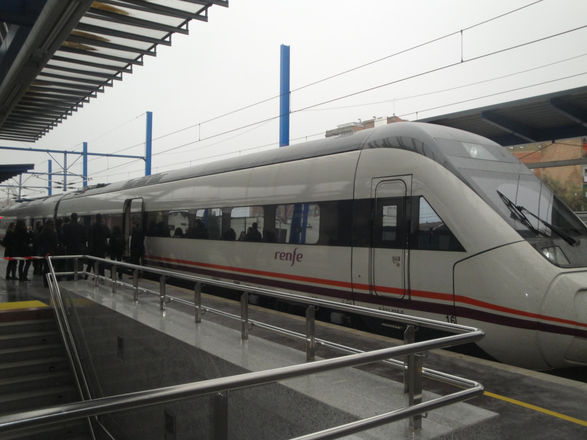 EuropaPress 2458541 tren avant