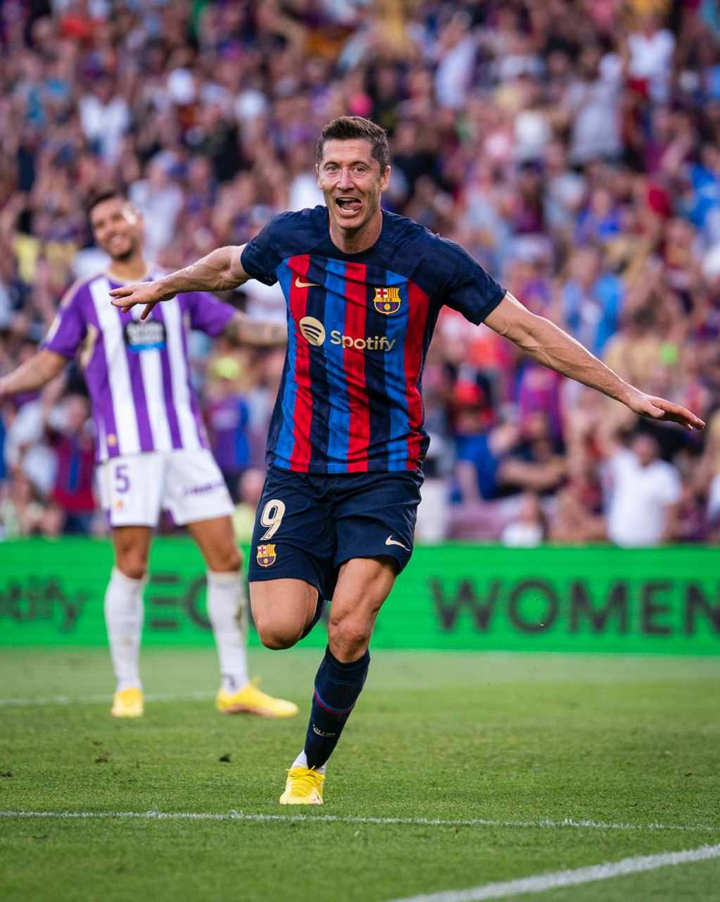 Lewy anotant el primer