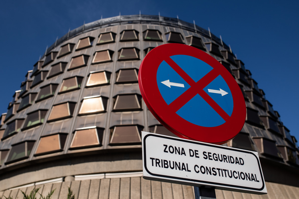 EuropaPress 4007288 façana tribunal constitucional 15 octubre 2021 madrid espana govern pp