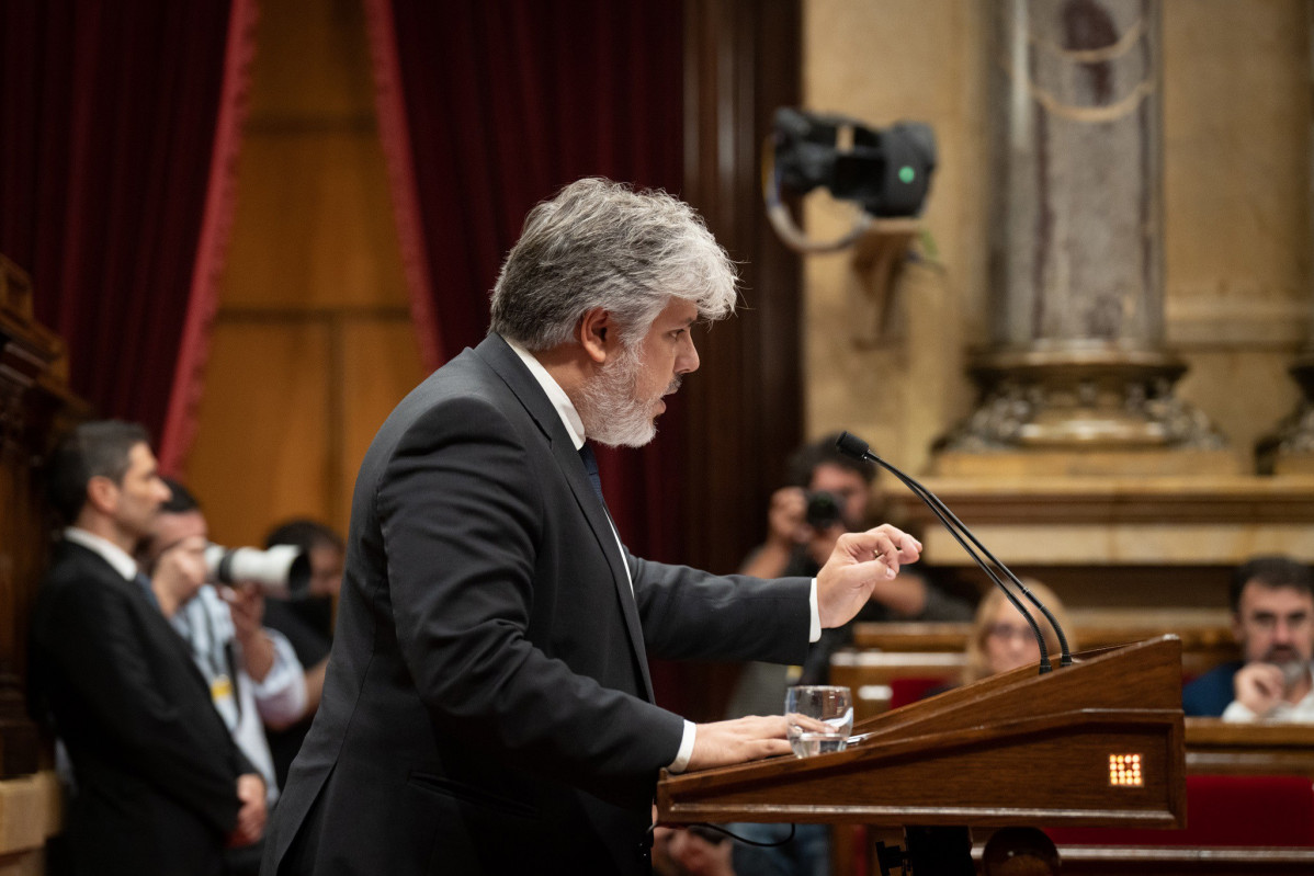 El líder de Junts al Parlament, Albert Batet, a la segona jornada del Debat de Política General, el 30 de setembre.