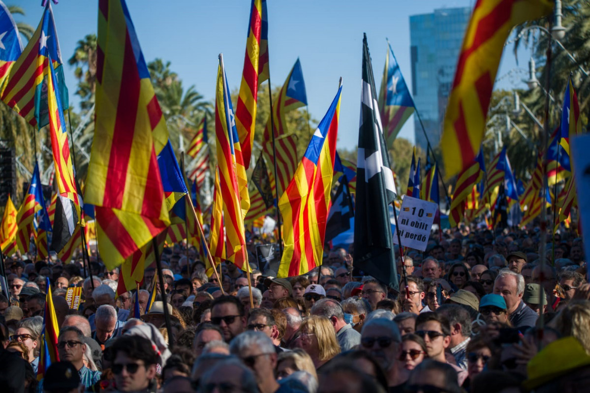 Concentració convocada pel Consell de la República amb motiu del cinquè aniversari de l'1-O.