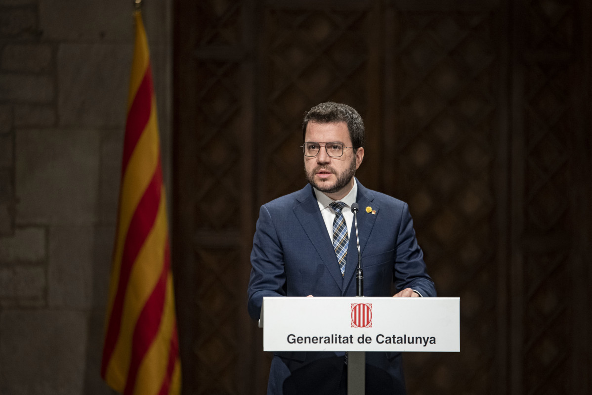El president de la Generalitat, Pere Aragonès, compareix en roda de premsa, al Palau de la Generalitat, el 7 d'octubre del 2022, a Barcelona, Catalunya, (Espanya). El president de la Generalitat de Catalunya, Pere Aragonès (ERC) compareix després de la decisió.