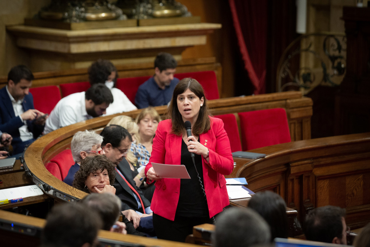 Arxiu - La consellera d'Universitats de la Generalitat, Gemma Geis, a la sessió de control al Govern al ple del Parlament