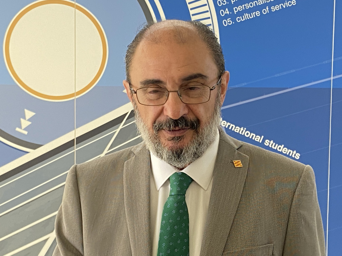 El president del Govern d´Aragó, Javier Lambán, ha visitat el campus de la USJ.