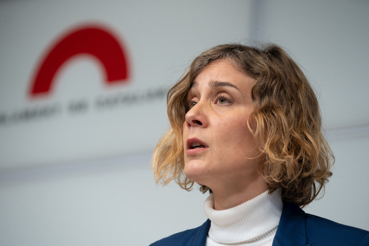 La líder dels comuns al Parlament, Jéssica Albiach, ofereix una roda de premsa sobre la negociació dels Pressupostos catalans 2023 al Parlament, el 26 de gener del 2023, a Barcelona, Catalunya (Espanya). El líder del PSC, Salvador Illa, ha agradat