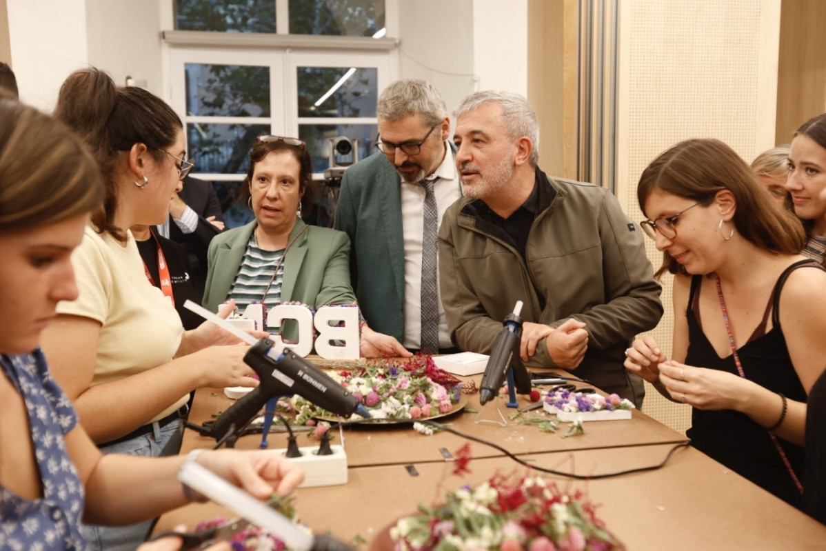 EuropaPress 4759244 primer tinent alcalde barcelona jaume collboni visita nou equipament
