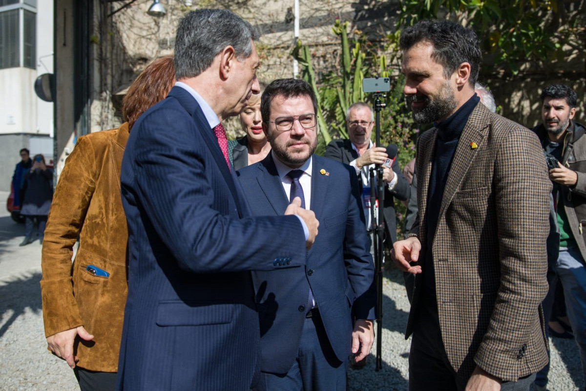 Fajula, Aragonès i Torrent a l'inici de l'esdeveniment