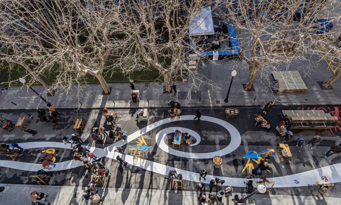 La Diputació de Barcelona obre un nou espai lliure de vehicles a l'Escola Industrial