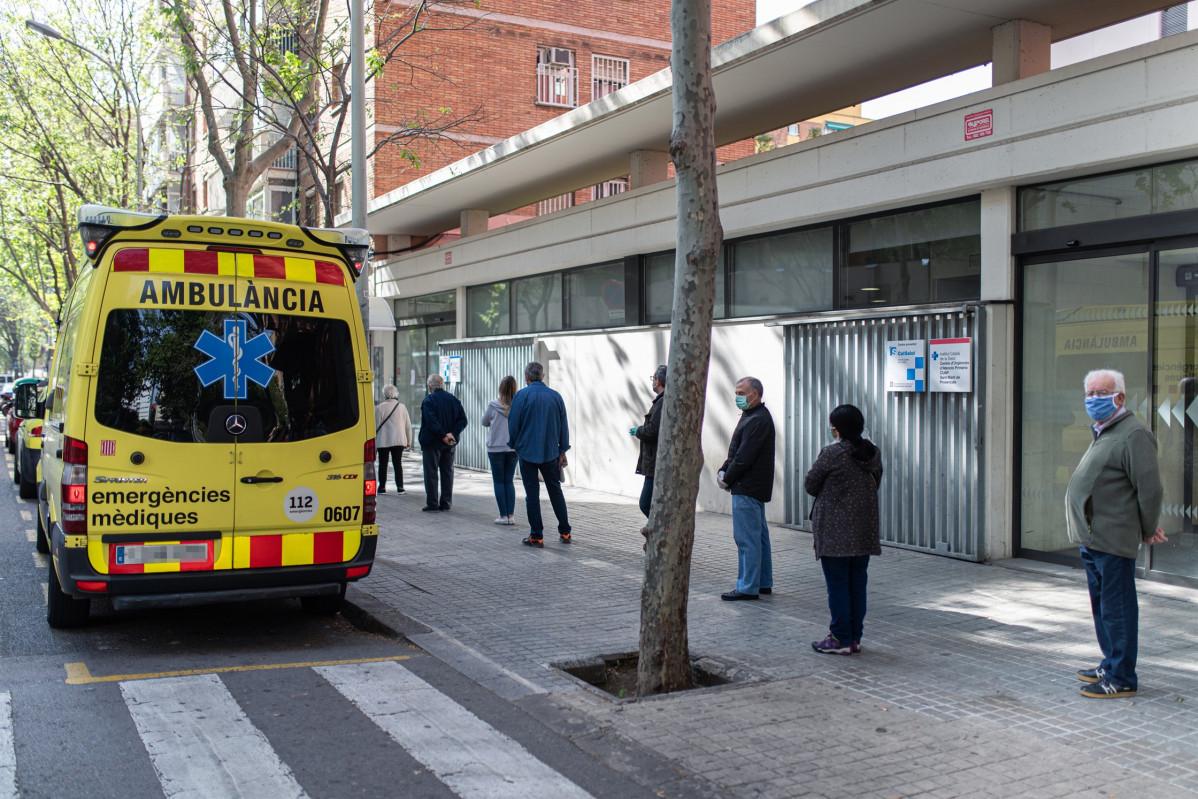 Arxiu - Ambulància de Sistema d'Emergències Mèdiques (SEM) de la Generalitat de Catalunya, a Barcelona/Catalunya (Espanya)