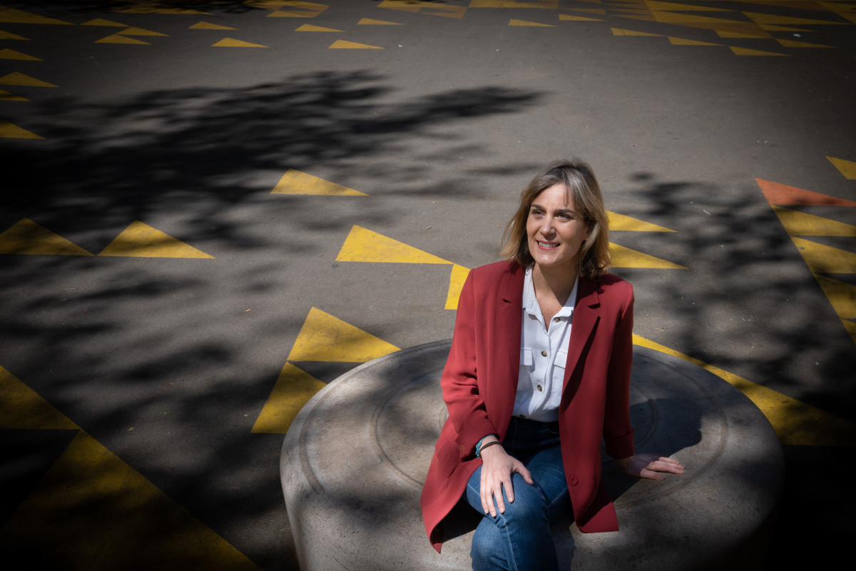 La presidenta d'En Comú Podemo i líder dels comuns al Parlament de Catalunya, Jéssica Albiach, posa després d'una entrevista d'Europa Press, el 3 d'abril del 2023, a Barcelona, Catalunya (Espanya). Albiach és una periodista, activista i política espanyola