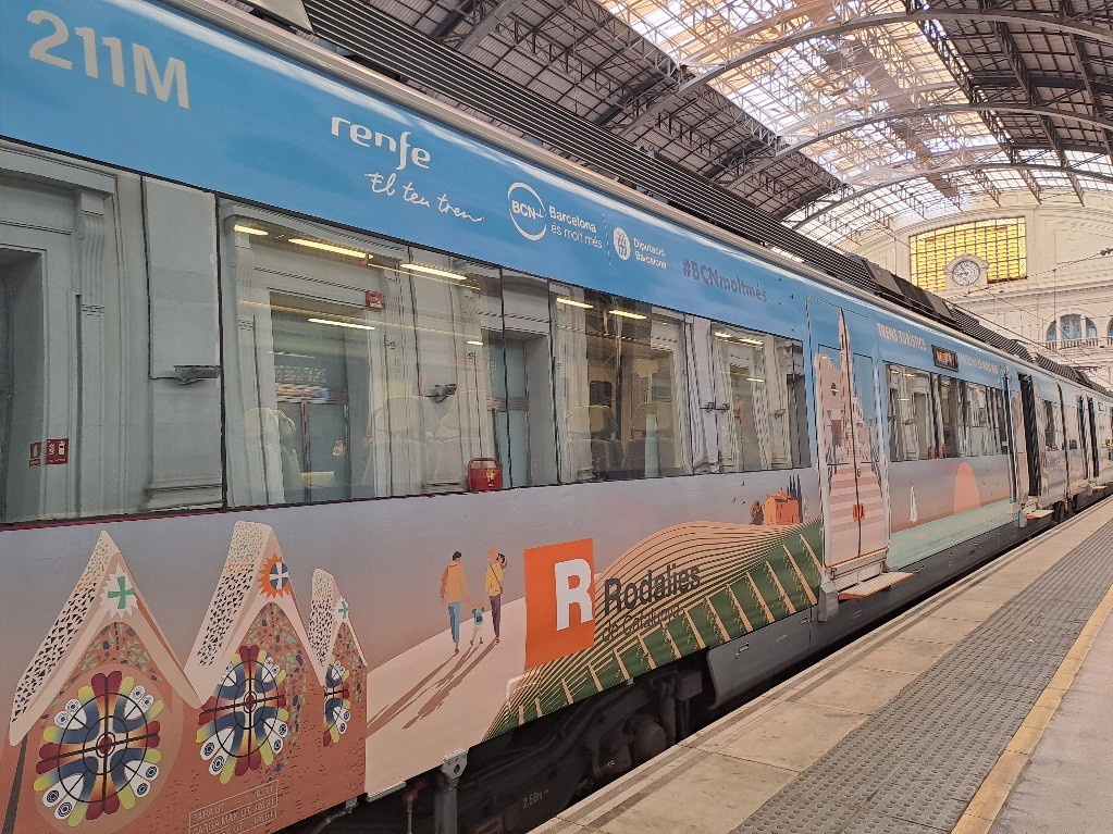 El segon servei del tren turístic 'Barcelona és molt més'