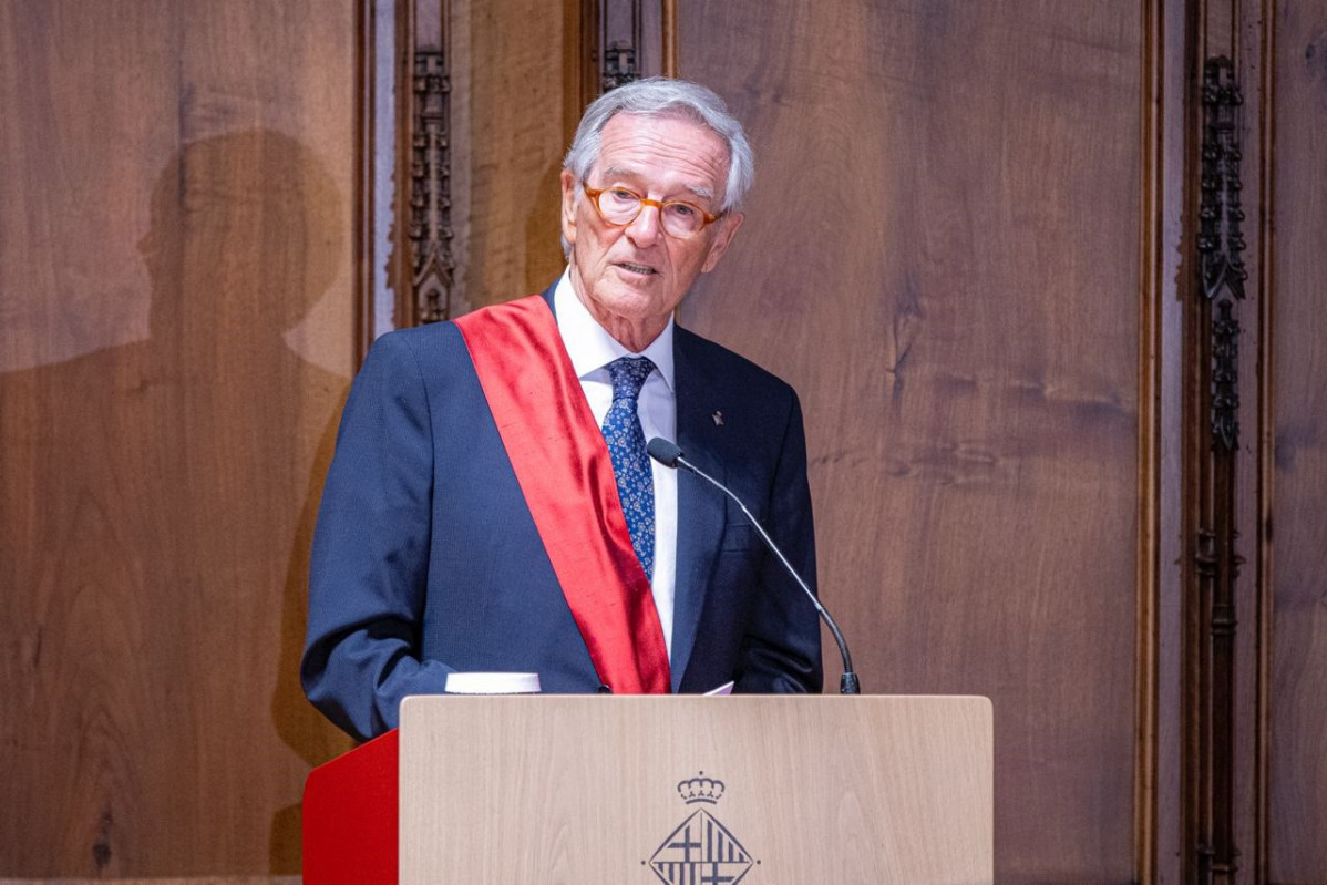 El regidor de Trias per Barcelona, Xavier Trias, intervé al ple d'investidura de l'Ajuntament de Barcelona, que ha fet alcalde el candidat del PSC, Jaume Collboni.