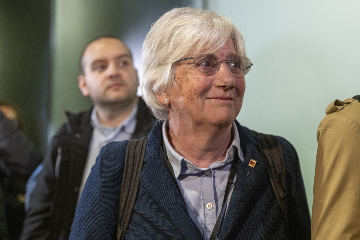 Arxiu - L'exconsellera d'Educació de la Generalitat Clara Ponsatí surt en llibertat provisional de la Ciutat de la Justícia, el 28 de març de 2023, a Barcelona, Catalunya (Espanya). L'exconsellera Clara Ponsatí ha sortit en llibertat provisional després de