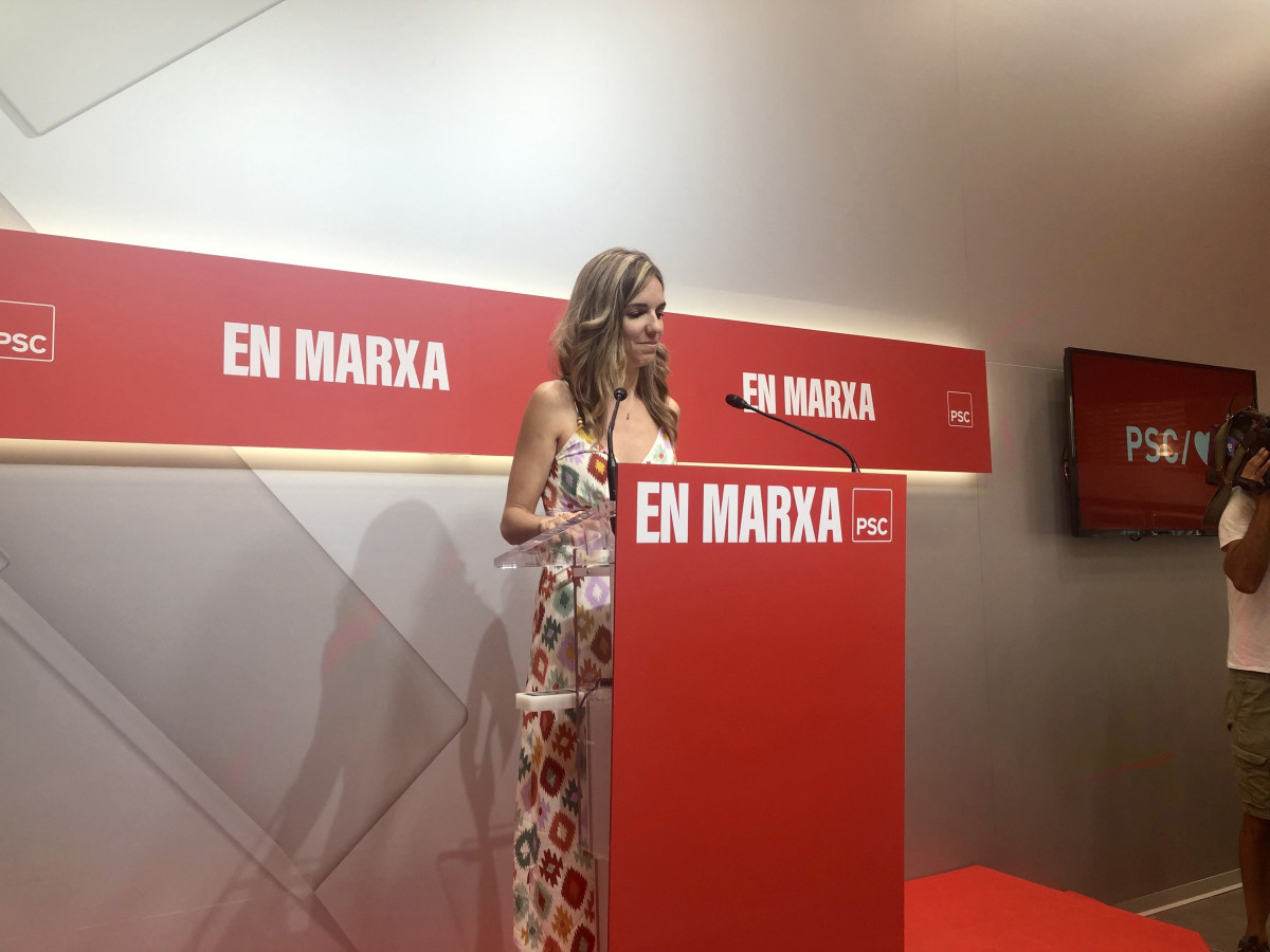 La portaveu del PSC, Èlia Tortolero.