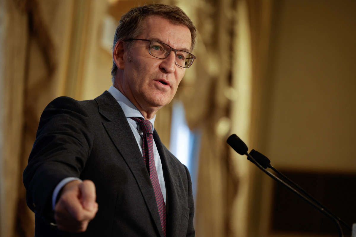 El president del PP, Alberto Núñez Feijóo, ofereix una conferència a l'Hotel Palace de Barcelona, el 25 d'octubre del 2023, a Barcelona, Catalunya (Espanya). Feijóo ha viatjat fins a Barcelona per explicar el "model autonomista" del PP que atén la
