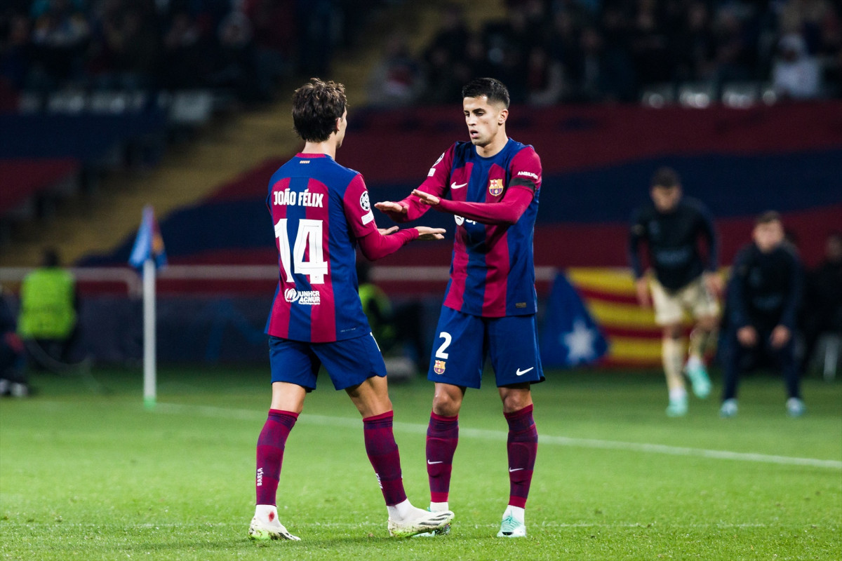 EuropaPress 5607958 joao cancel·la and joao felix of fc barcelona durant la uefa champions