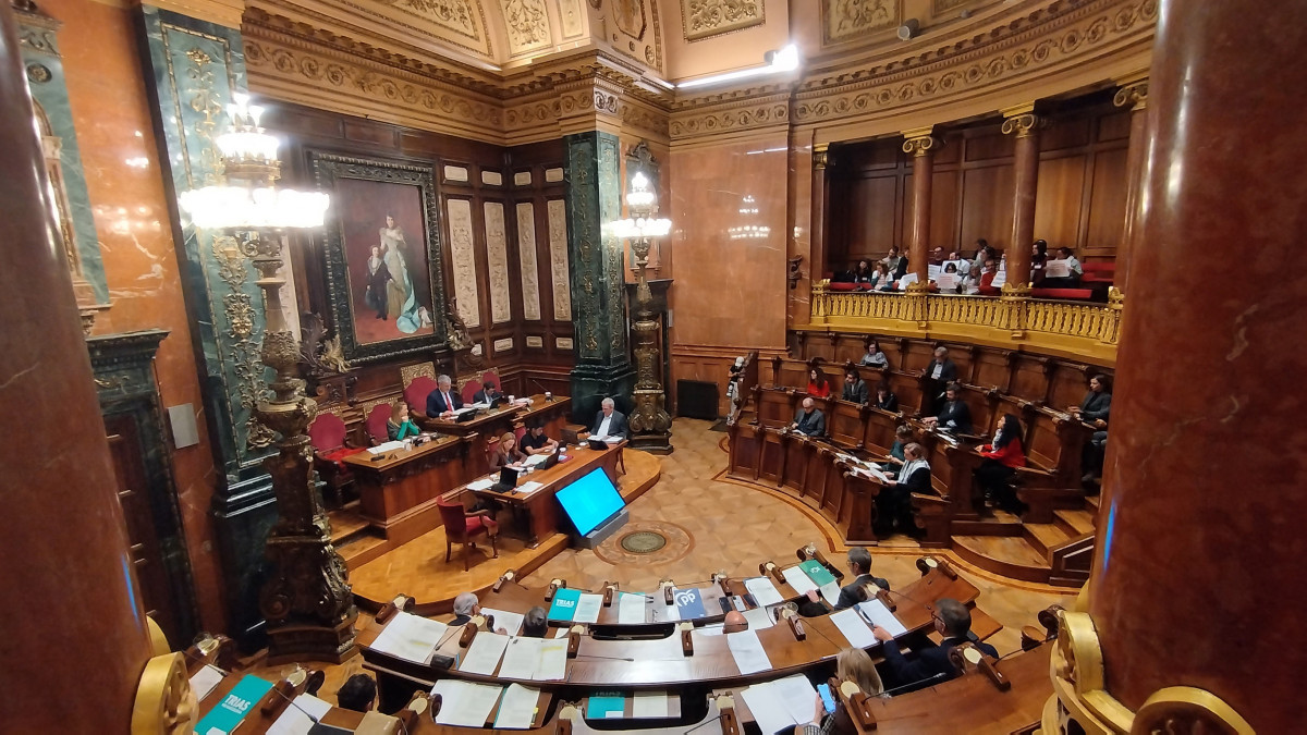 Ple de l´Ajuntament de Barcelona de desembre.